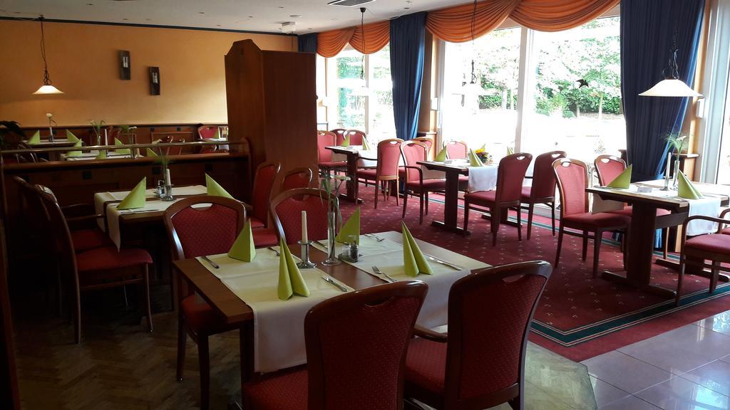 Kraeuterhotel & Restaurant Heidejaeger 3* Mulmshorn